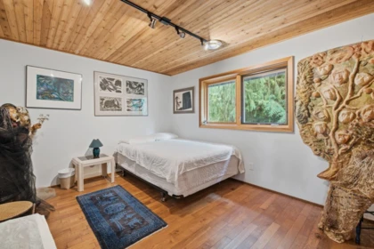 Basement Recreation Room Photo of 13965 Harris Road, Pitt Meadows, BC