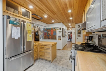 Breakfast Nook Photo of 13965 Harris Road, Pitt Meadows, BC