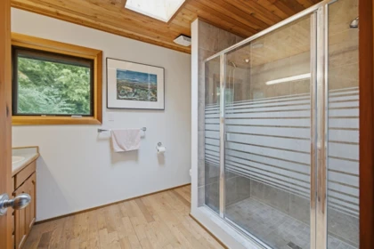 Laundry Room Photo of 13965 Harris Road, Pitt Meadows, BC