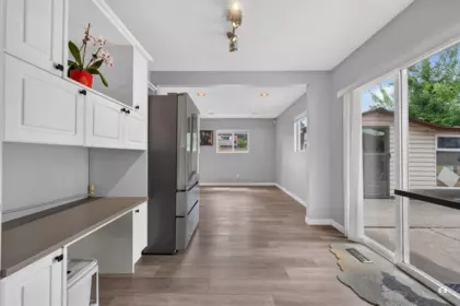 Breakfast Nook Photo of 2550 Raven Court, Coquitlam, BC
