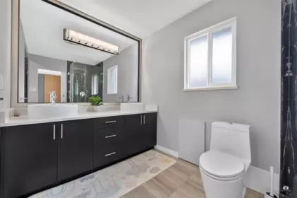 Entry Foyer Photo of 2550 Raven Court, Coquitlam, BC