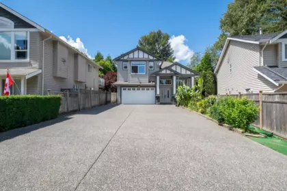 3295 273 Street, Langley, BC, Langley — Single Family Residence for sale