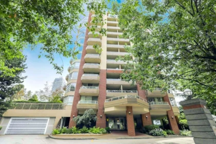 304 728 Farrow Street, Coquitlam, BC, Coquitlam — Apartment/Condo for sale