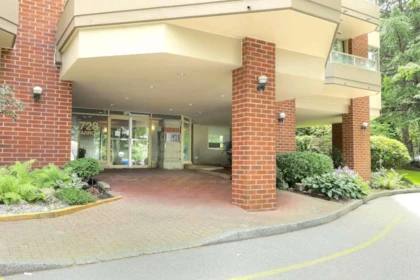 304 728 Farrow Street, Coquitlam, BC, Coquitlam — Apartment/Condo for sale