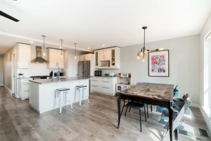 Kitchen Photo of 330 Richmond Street, New Westminster, BC