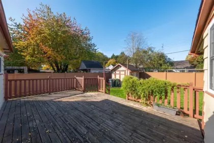 Front Yard Photo of 3211 Catalina Crescent, Richmond, BC
