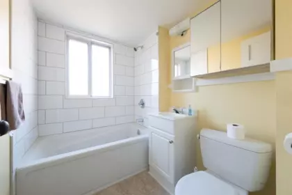 Powder Room Photo of 3211 Catalina Crescent, Richmond, BC