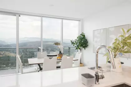 Breakfast Nook Photo of 4607 6000 Mckay Avenue, Burnaby, BC