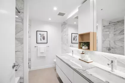 Guest Bathroom Photo of 4607 6000 Mckay Avenue, Burnaby, BC