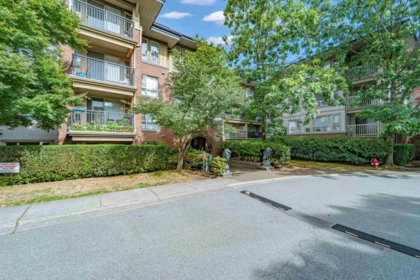 1104 5133 Garden City Road, Richmond, BC, Richmond — Apartment/Condo for sale