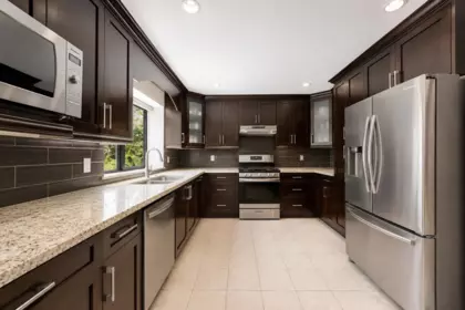 Family Room Photo of 820 Seymour Boulevard, North Vancouver, BC