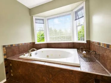 Kitchen Photo of 35350 Mccorkell Drive, Abbotsford, BC