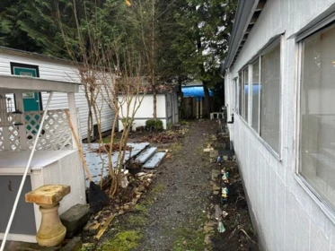 Living Room Photo of 52 21163 Lougheed Highway, Maple Ridge, BC