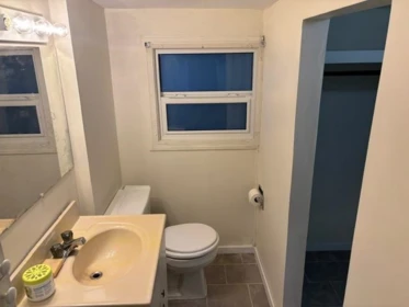 Walk-In Closet Photo of 52 21163 Lougheed Highway, Maple Ridge, BC
