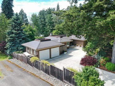 7691 Peterson Street, Mission, BC, Mission — Single Family Residence for sale