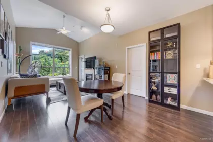 Kitchen Island Photo of 401 275 Ross Drive, New Westminster, BC
