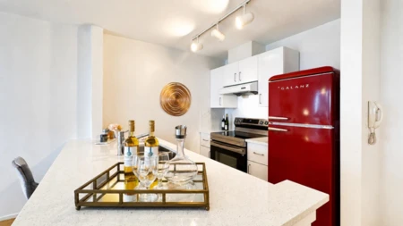 103 985 W 10th Avenue, Vancouver, BC, Vancouver — Apartment/Condo for sale