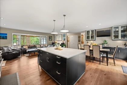 20218 42a Avenue, Langley, BC, Langley — Single Family Residence for sale