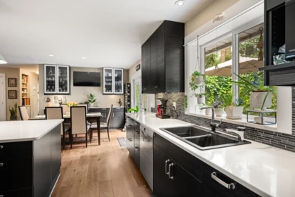 Kitchen Photo of 20218 42a Avenue, Langley, BC