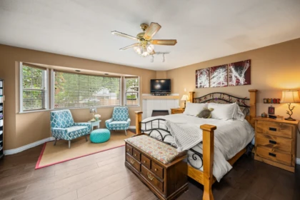 Laundry Room Photo of 20218 42a Avenue, Langley, BC