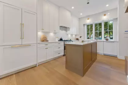 2578 E 4th Avenue, Vancouver, BC, Vancouver — Half Duplex for sale