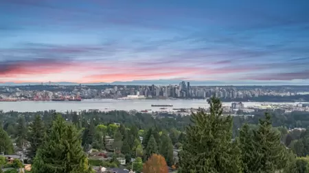 212 W Balmoral Road, North Vancouver, BC, North Vancouver — Single Family Residence for sale