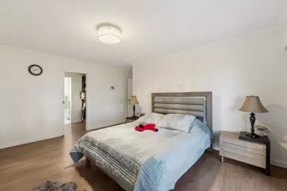 Hot Tub / Spa Photo of 212 W Balmoral Road, North Vancouver, BC