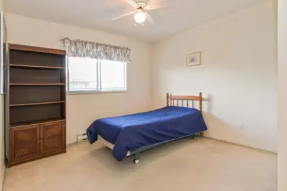 Laundry Room Photo of 32 12268 189a Street, Pitt Meadows, BC