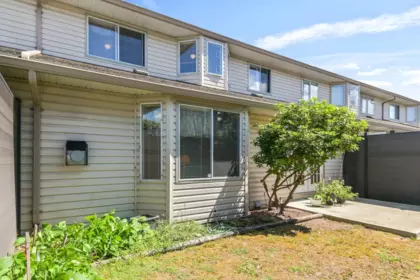 Outdoor Patio Photo of 32 12268 189a Street, Pitt Meadows, BC