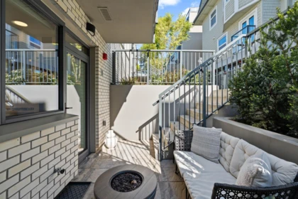 Loft / Bonus Room Photo of 9 2366 Birch Street, Vancouver, BC