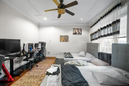 Primary Bedroom Photo of 312 Jardine Street, New Westminster, BC