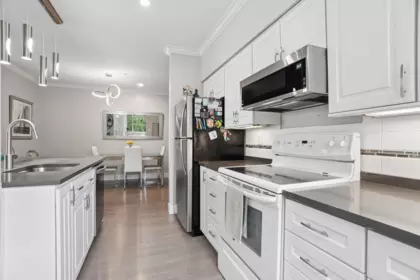 Kitchen Photo of 311 2020 E Kent Avenue South, Vancouver, BC