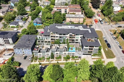 Aerial View of 304 1306 Fifth Avenue, New Westminster, BC