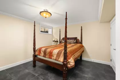 Hot Tub / Spa Photo of 882 Tsawwassen Beach Road, Tsawwassen, BC