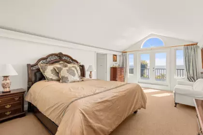 Loft / Bonus Room Photo of 882 Tsawwassen Beach Road, Tsawwassen, BC