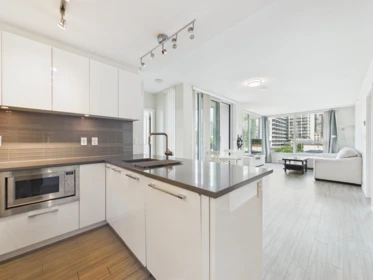 505 6658 Dow Avenue, Burnaby, BC, Burnaby — Apartment/Condo for sale