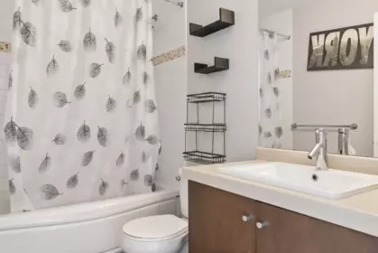 Hallway Photo of 40 6895 188 Street, Surrey, BC