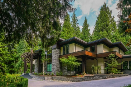 13262 Woodcrest Drive, Surrey, BC, Surrey — Single Family Residence for sale