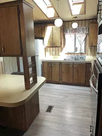Kitchen Island Photo of 69 145 King Edward Street, Coquitlam, BC