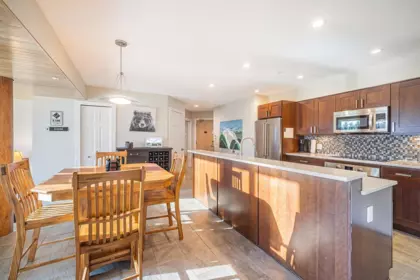 203 3217 Blueberry Drive, Whistler, BC, Whistler — Other for sale