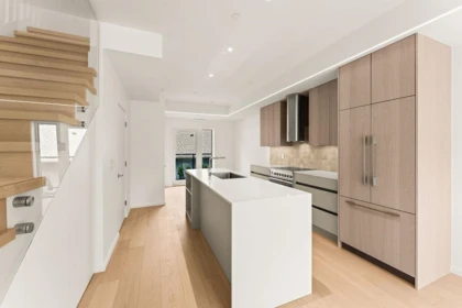 4522 Heather Street, Vancouver, BC, Vancouver — Townhouse for sale