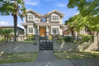 1437 E 58th Avenue, Vancouver, BC, Vancouver — Single Family Residence for sale