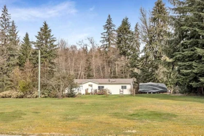 12954 Mill Street, Maple Ridge, BC, Maple Ridge — Single Family Residence for sale