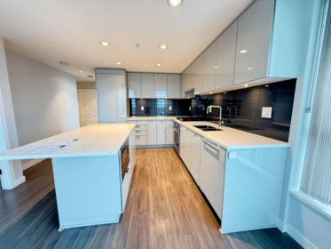 Kitchen Photo of 3806 2388 Madison Avenue, Burnaby, BC