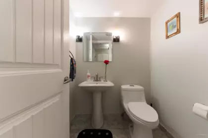 Primary Bathroom Photo of 110 777 Eighth Street, New Westminster, BC