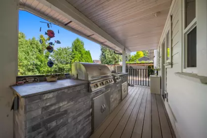 Garden / Landscaping Photo of 3330 140 Street, Surrey, BC