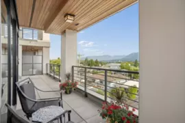 301 4721 Hastings Street, Burnaby, BC