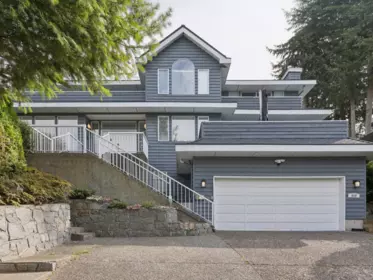 456 Montroyal Boulevard, North Vancouver, BC, North Vancouver — Single Family Residence for sale