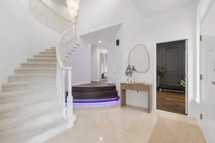 Family Room Photo of 456 Montroyal Boulevard, North Vancouver, BC