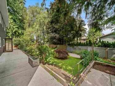 Entry Foyer Photo of 4769 201 Street, Langley, BC